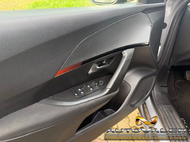 PEUGEOT 2008 usata, con Controllo automatico clima
