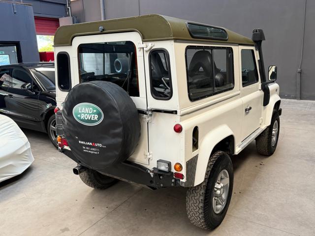 LAND ROVER Defender usata, con Bracciolo