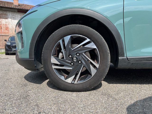 HYUNDAI Bayon usata, con USB