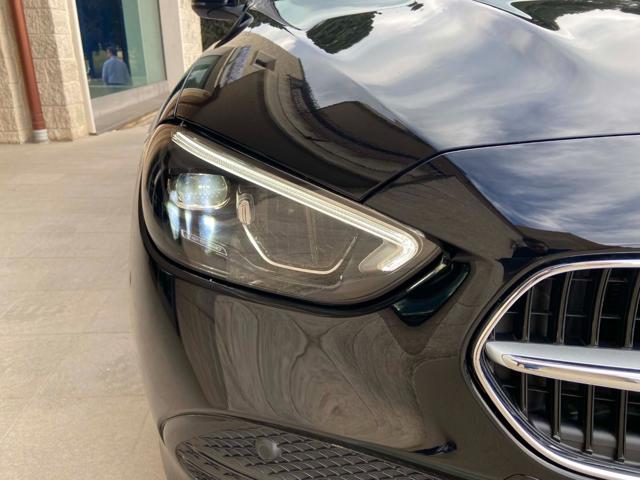 MERCEDES-BENZ C 200 usata, con Fari LED