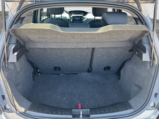 LANCIA Ypsilon usata 12