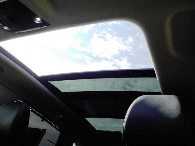 KIA Sorento usata, con Leve al volante