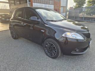 LANCIA Ypsilon 1.0 FireFly 5 porte S&S Hybrid Alberta Ferretti