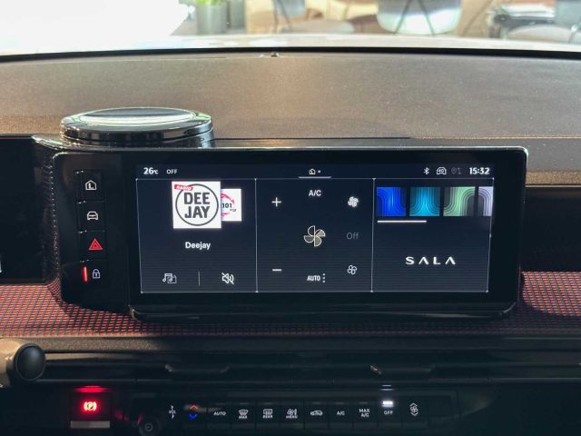 LANCIA Ypsilon usata, con Autoradio digitale
