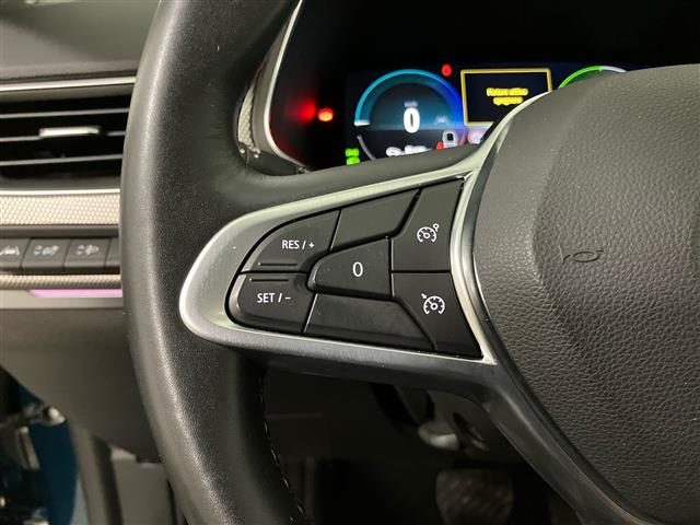 RENAULT Arkana usata, con Sensori di parcheggio anteriori