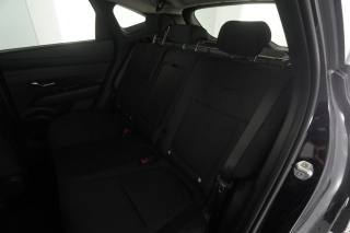 HYUNDAI Tucson usata 9