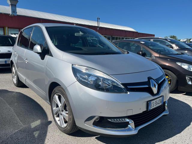 RENAULT Scenic usata, con Airbag