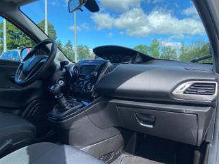 LANCIA Ypsilon usata 35