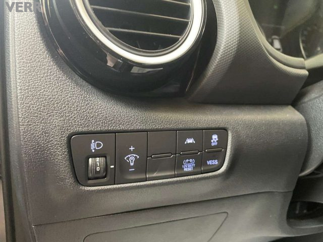 HYUNDAI Kona usata, con Park Distance Control