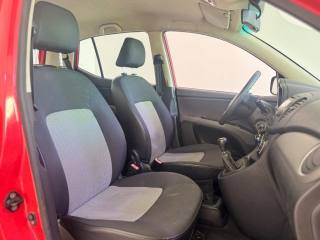 HYUNDAI i10 usata 6