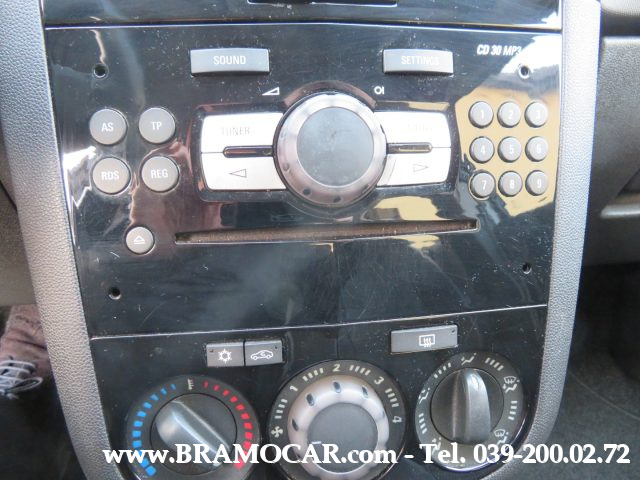 OPEL Corsa usata, con Volante multifunzione