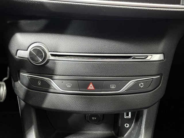 PEUGEOT 308 usata 27