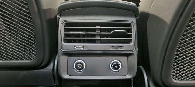 AUDI Q8 usata, con Sensori di parcheggio posteriori