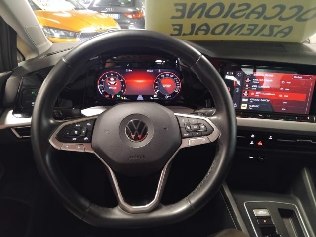 VOLKSWAGEN Golf usata 31