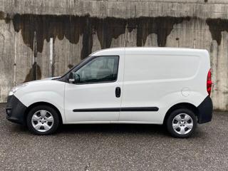 OPEL Combo usata, con Alzacristalli elettrici
