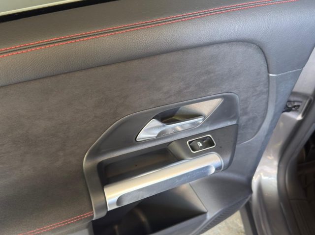MERCEDES-BENZ GLB 200 usata, con Immobilizzatore elettronico
