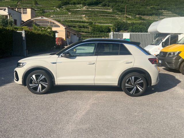 VOLKSWAGEN T-Roc usata, con Autoradio