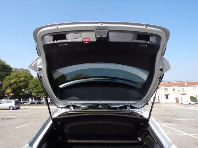 MERCEDES-BENZ A 180 usata, con Pacchetto sportivo