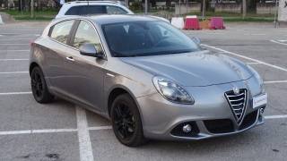 ALFA ROMEO Giulietta usata, con Airbag