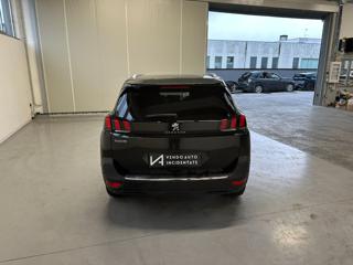 PEUGEOT 5008 usata, con Autoradio