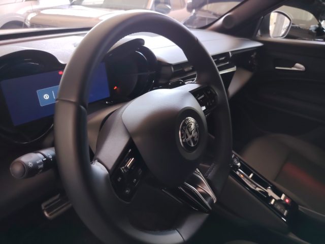 ALFA ROMEO Junior usata, con Controllo elettronico della corsia