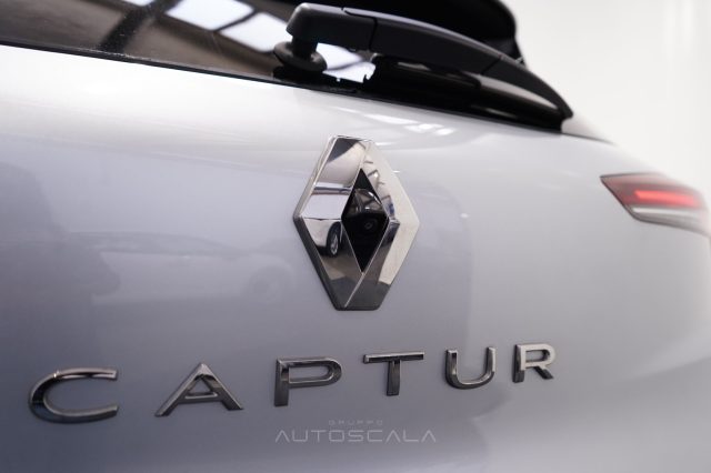 RENAULT Captur usata, con Sensore di pioggia