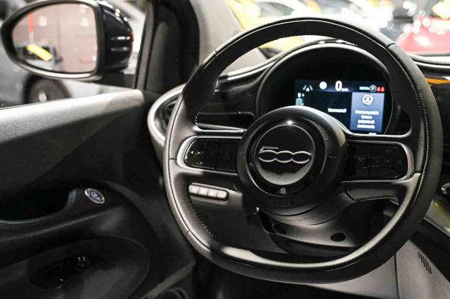 FIAT 500e usata, con Specchietti laterali elettrici