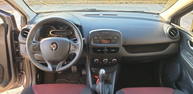 RENAULT Clio usata, con Climatizzatore