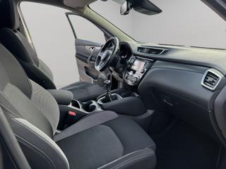 NISSAN Qashqai usata, con Lettore CD