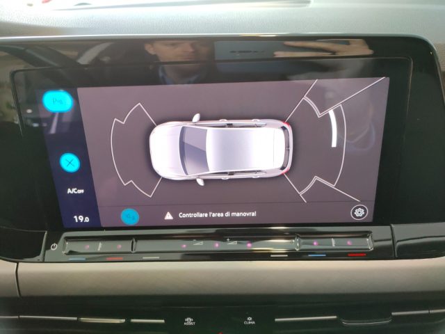 VOLKSWAGEN Golf usata, con Controllo trazione