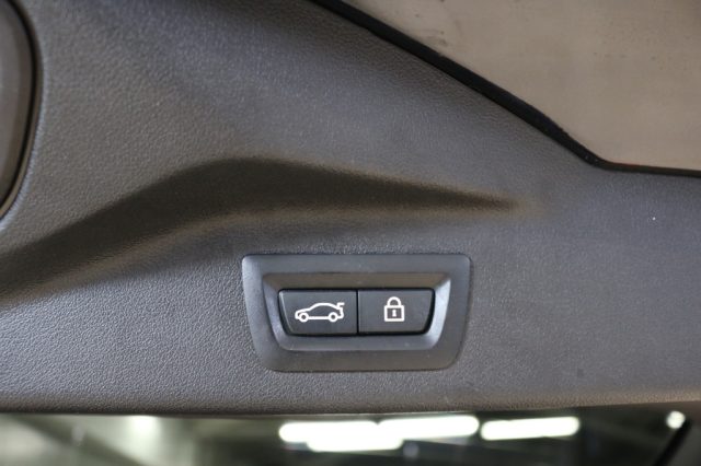 BMW X7 usata, con Sensori di parcheggio posteriori