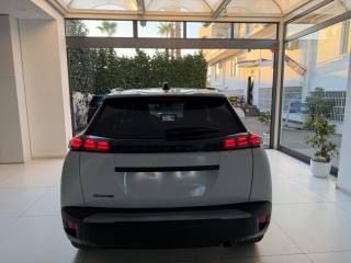 PEUGEOT 2008 usata, con Lettore CD