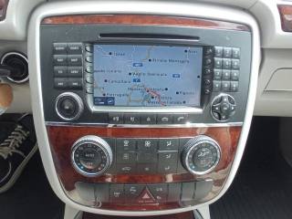 MERCEDES-BENZ R 320 usata, con Volante in pelle