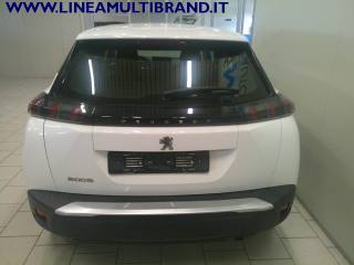 PEUGEOT 2008 usata, con Autoradio