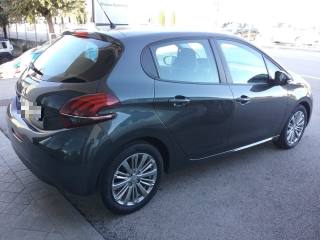PEUGEOT 208 usata, con Airbag laterali