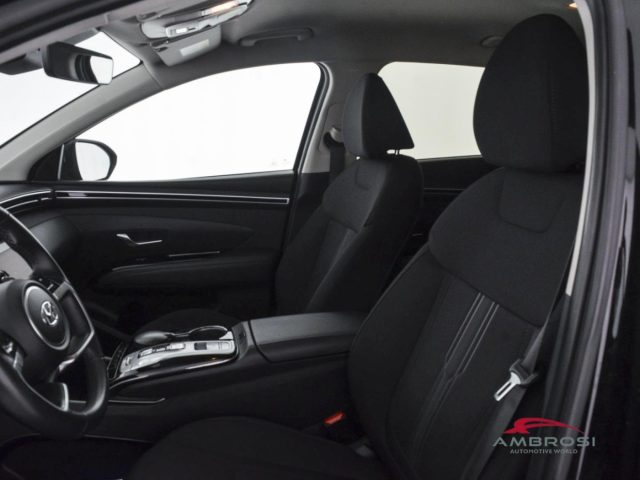 HYUNDAI Tucson usata 8