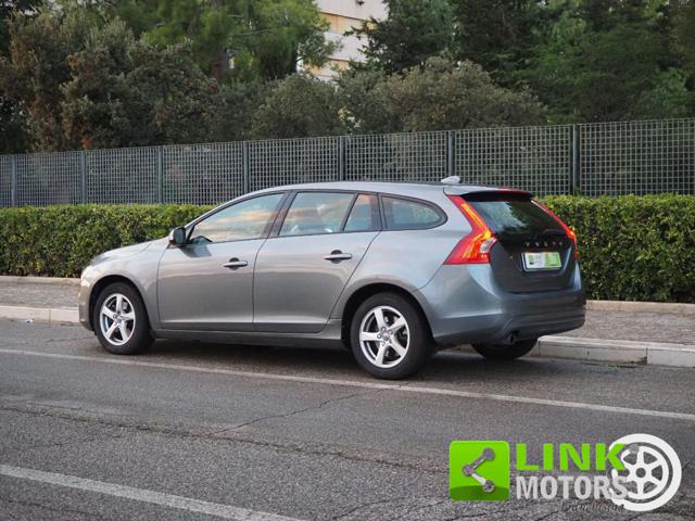 VOLVO V60 usata, con Climatizzatore automatico, 2 zone