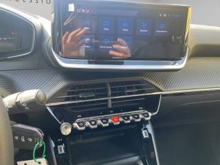 PEUGEOT 2008 usata, con Specchietti laterali elettrici