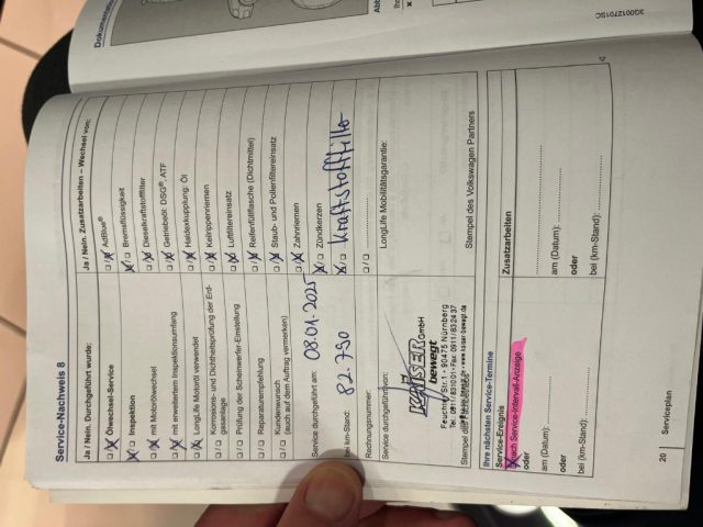 VOLKSWAGEN Maggiolino usata, con Leve al volante