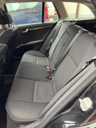 MERCEDES-BENZ C 180 usata, con Regolazione elettrica sedili