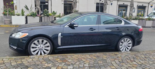JAGUAR XF usata, con Autoradio