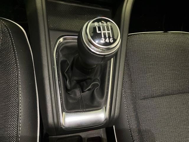 RENAULT Captur usata 28