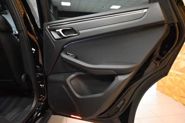 PORSCHE Macan usata 59