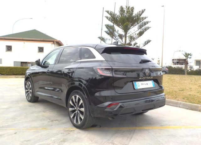 RENAULT Austral usata, con Autoradio