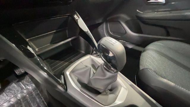 PEUGEOT 208 usata, con Park Distance Control