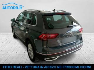 VOLKSWAGEN Tiguan usata, con Airbag laterali