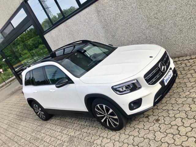 MERCEDES-BENZ GLB 200 usata, con Alzacristalli elettrici