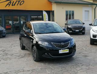 LANCIA Ypsilon usata, con Autoradio