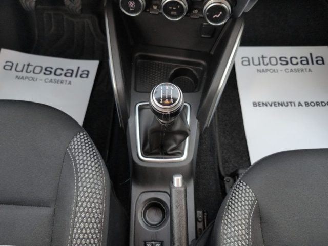 DACIA Duster usata, con USB