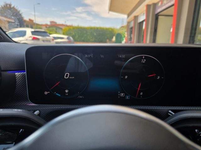 MERCEDES-BENZ A 200 usata, con Sospensioni sportive